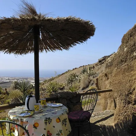 Castillo Lanzarote Bailey - Luxury - Pet Friendly With Heated Pool Casa de Férias