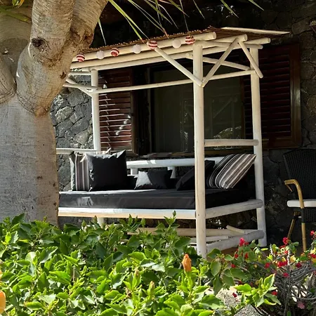 Casa de Férias Castillo Lanzarote Bailey - Luxury - Pet Friendly With Heated Pool