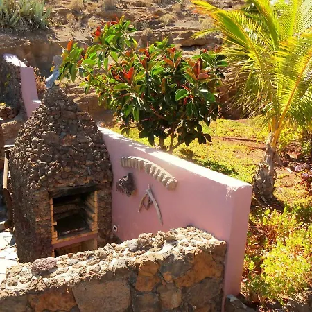 Castillo Lanzarote Bailey - Luxury - Pet Friendly With Heated Pool Casa de Férias